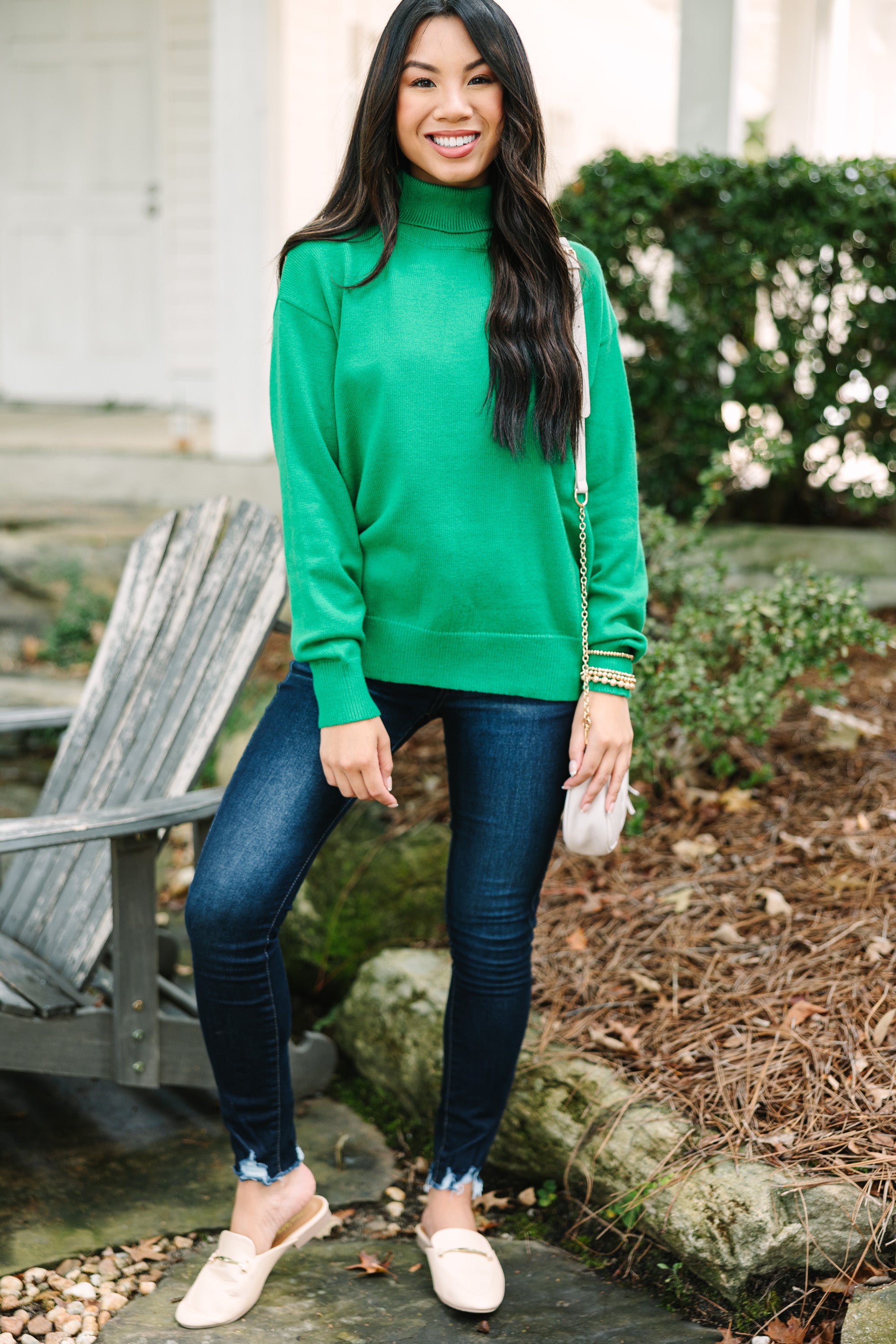 Best Kelly Green Turtleneck Sweater: Optimize Your Style