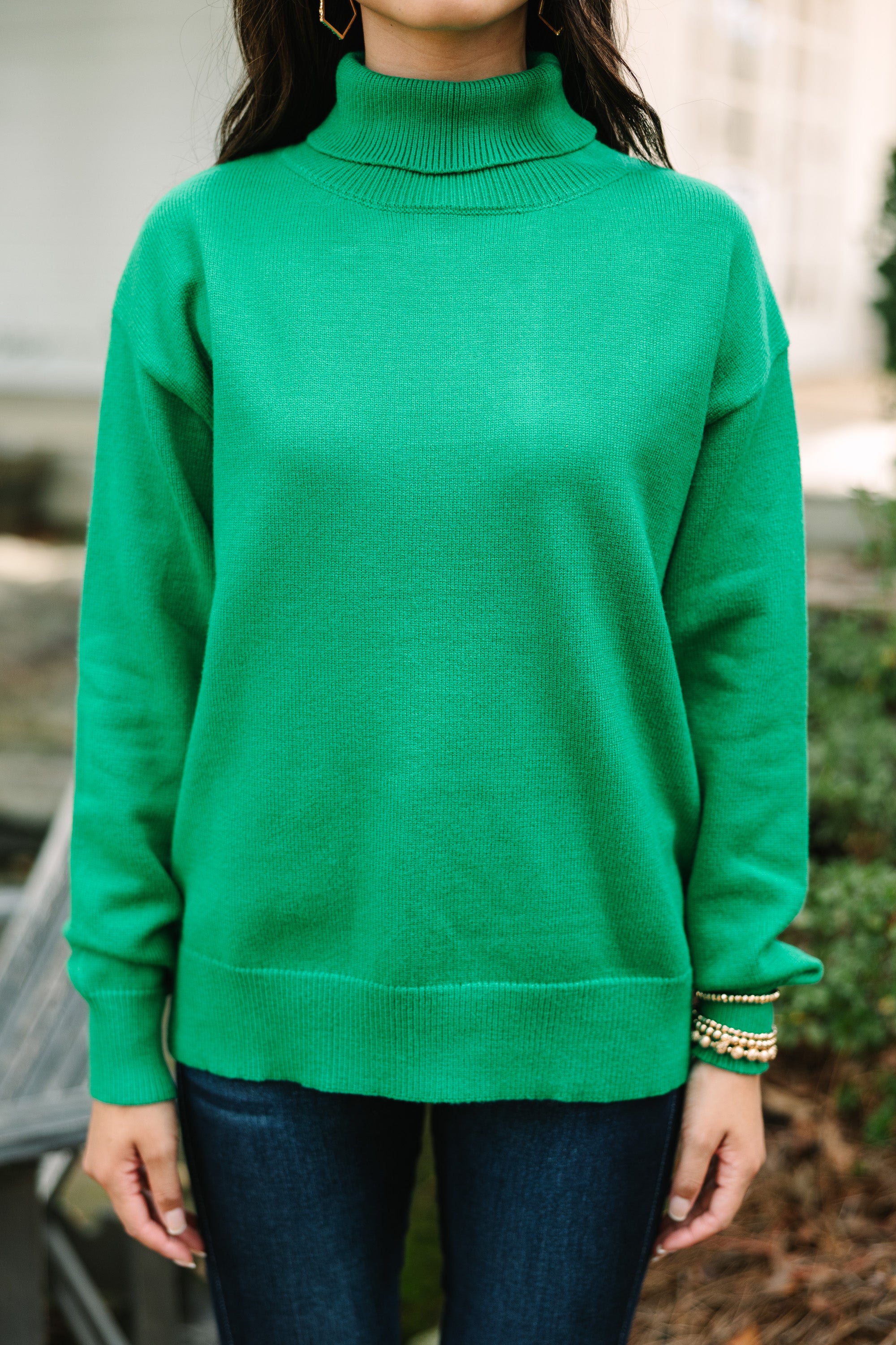 Best Kelly Green Turtleneck Sweater: Optimize Your Style