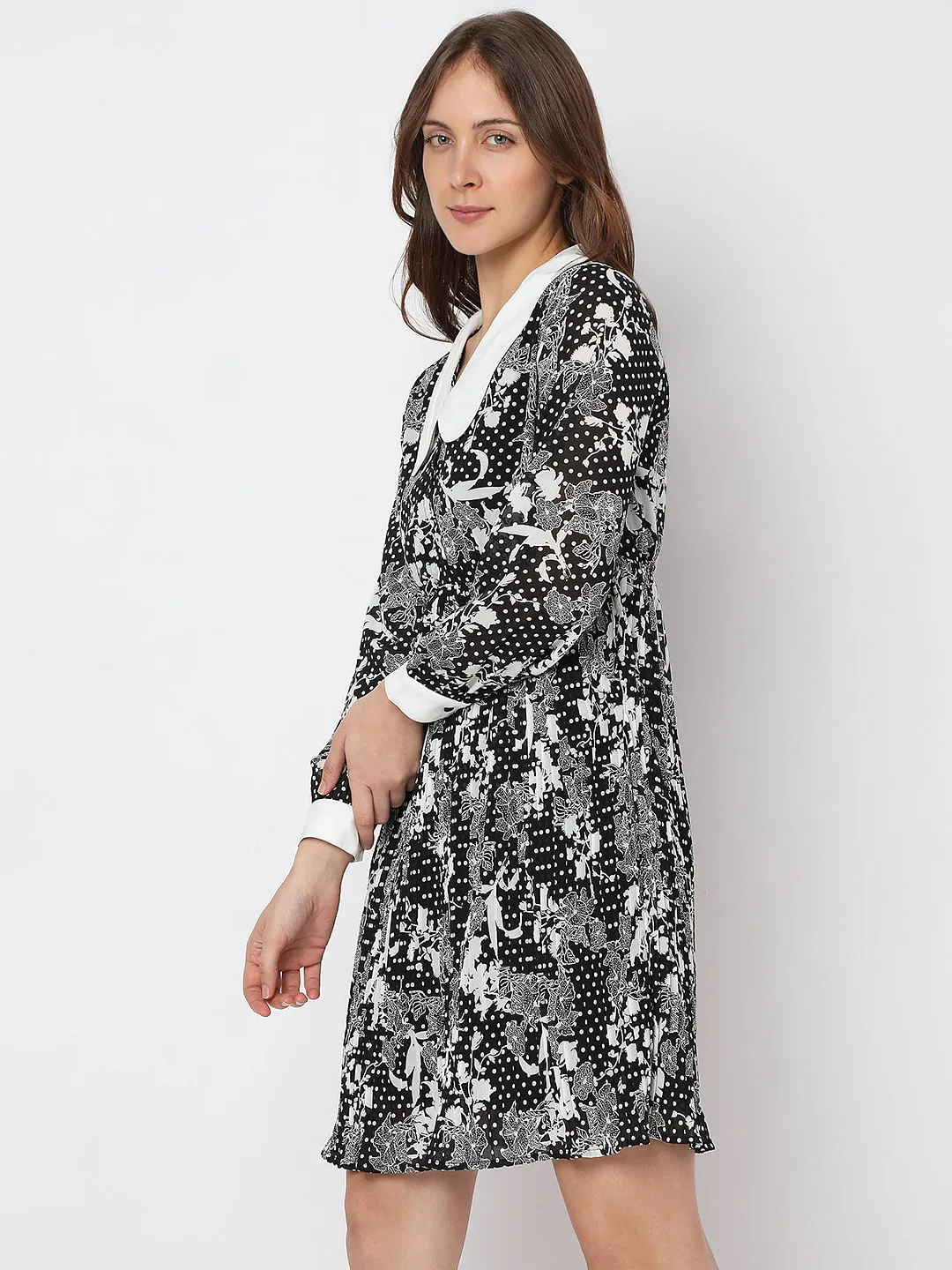 Floral Print Black Shift Dress