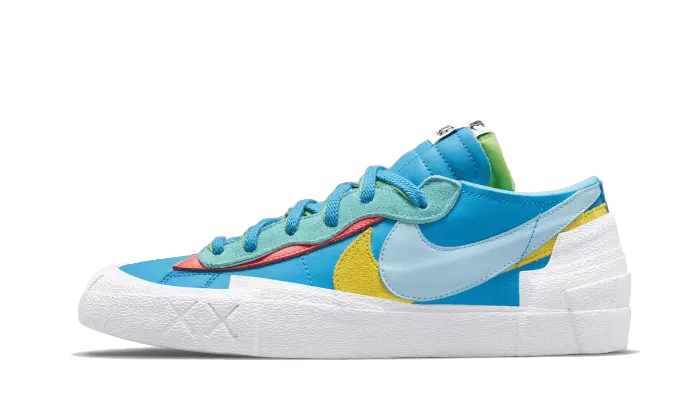 Blazer Low Sacai Kaws Blue Sneakers