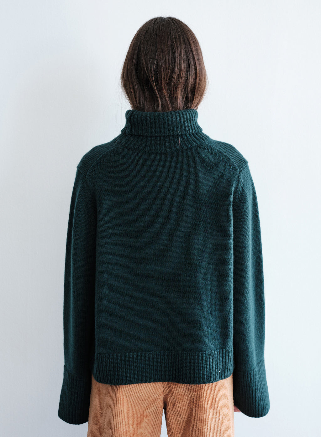 Cashmere Turtleneck Sweater in Rainforest