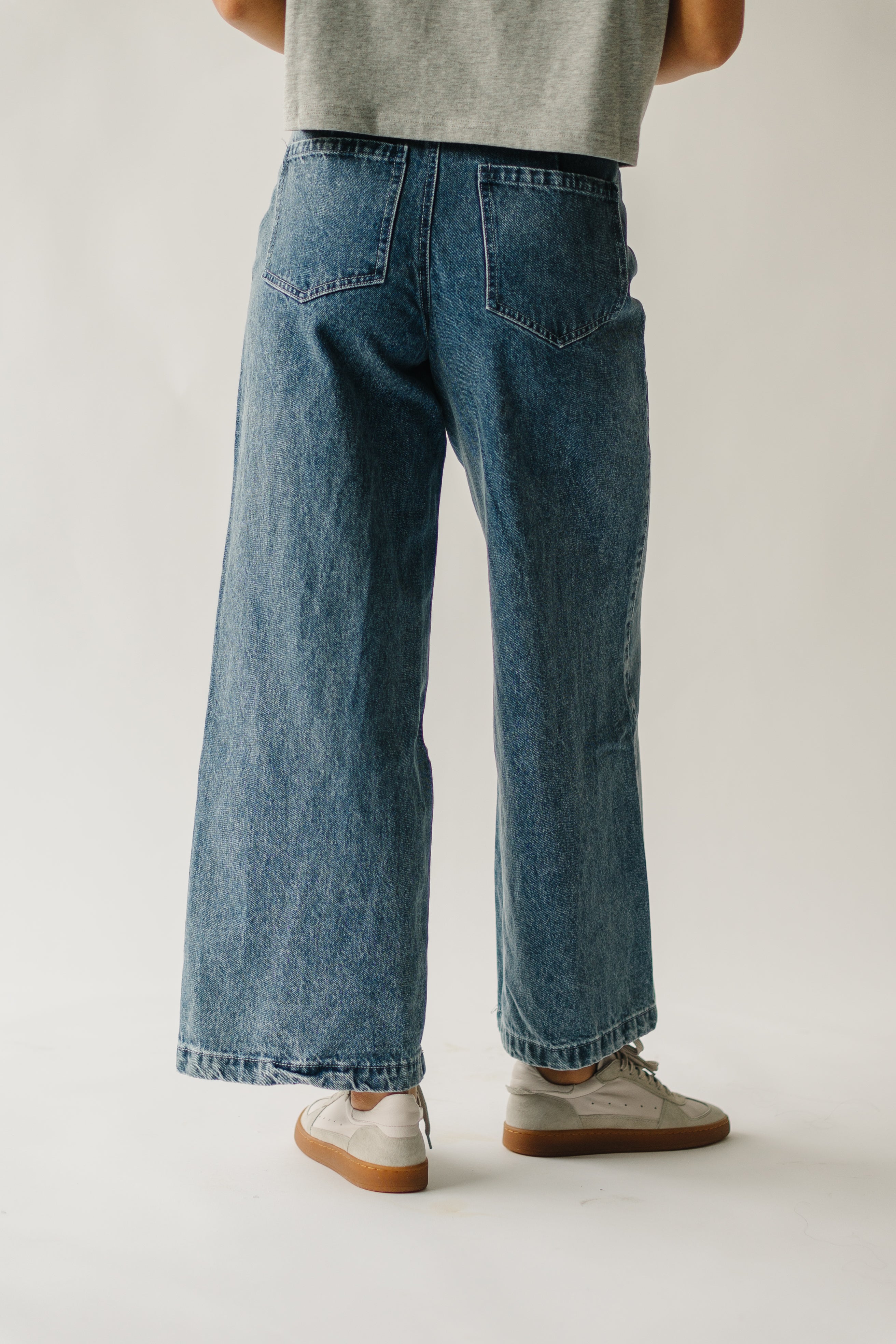 Davian High Waisted Jeans, Washed Denim - Shop Now