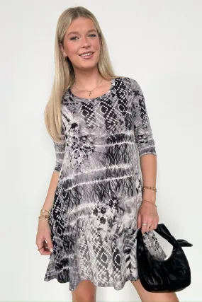 Dramatic Abstract Print Shift Dress