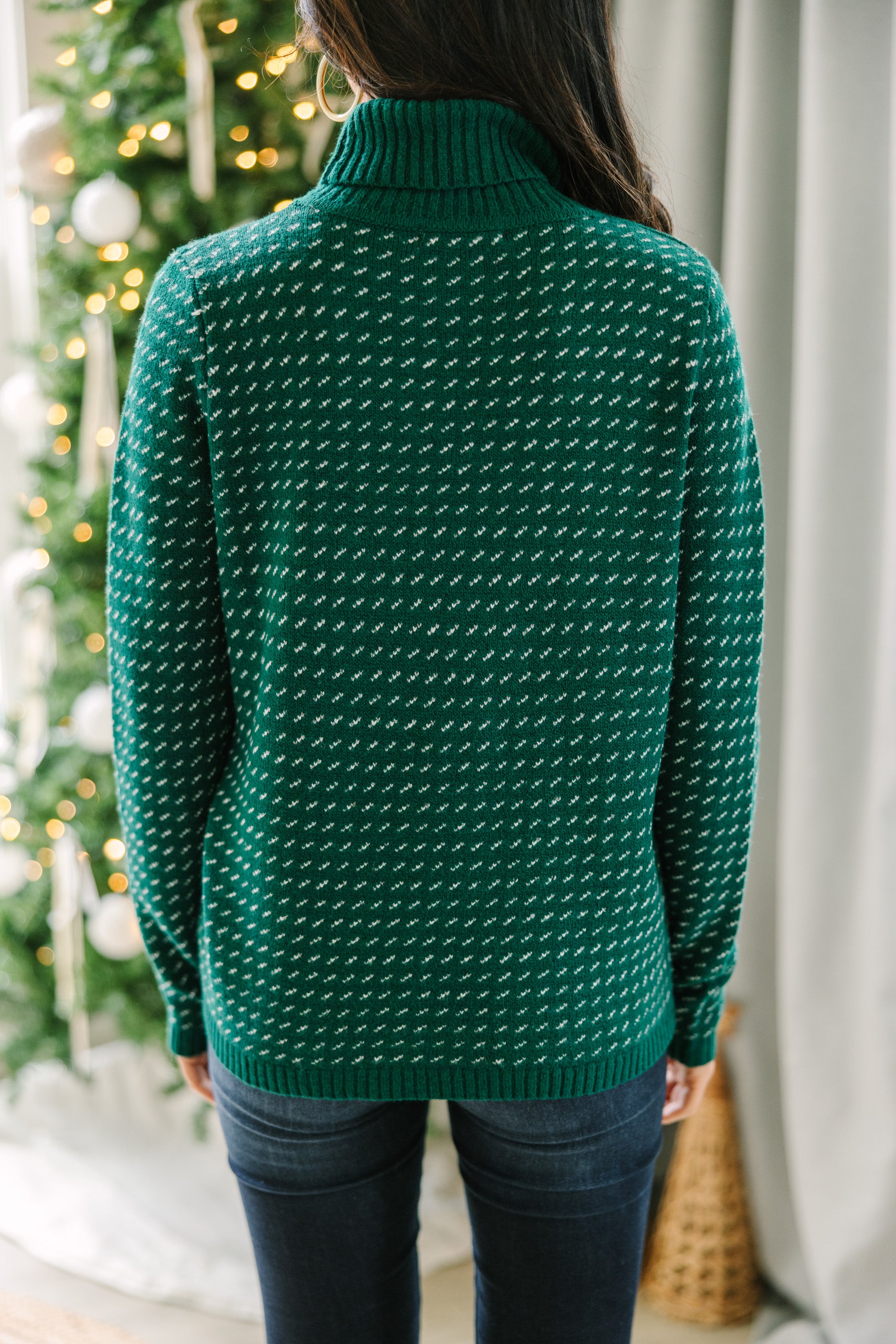 Forest Green Turtleneck Sweater - Complete Outfit Essential