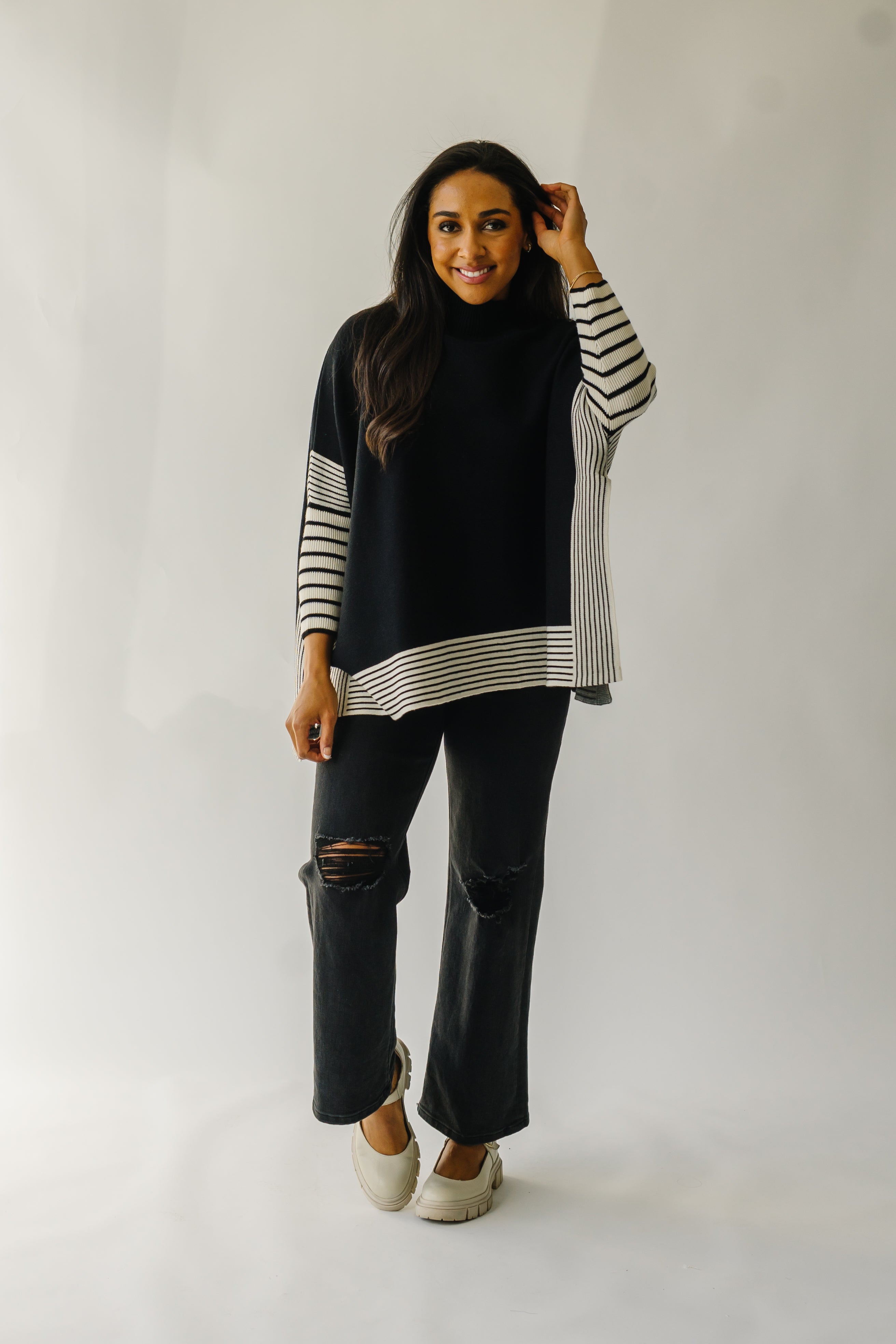 Galva Oversized Knit Sweater Black- Best Deals | Limited Stock