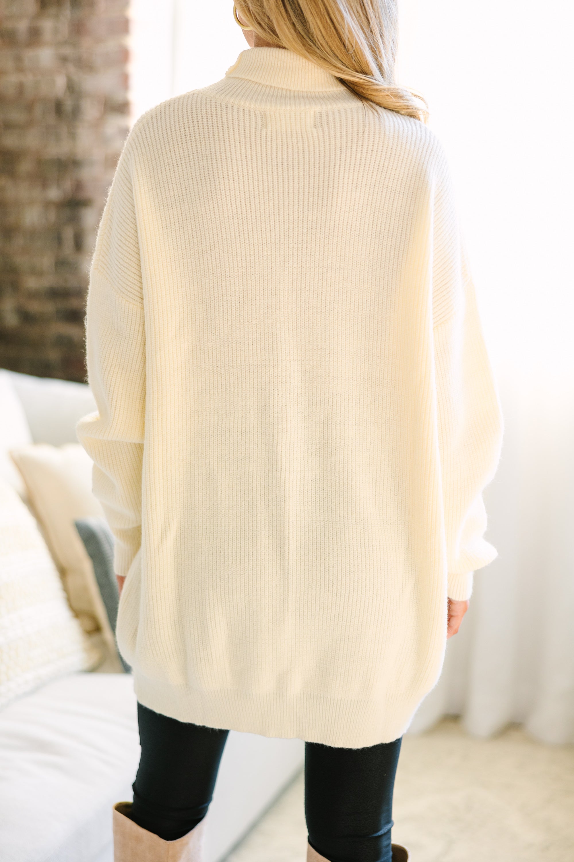 Ivory White Turtleneck Sweater - Classically Elegant Fashion