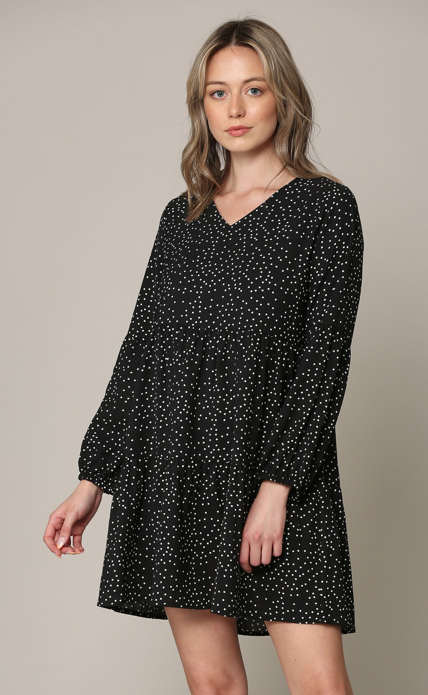 Johnny Casual Flowy Swing Shift Long Sleeve Tiered Dress