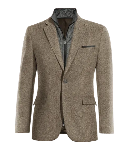 Light brown donegal tweed blazer essential.