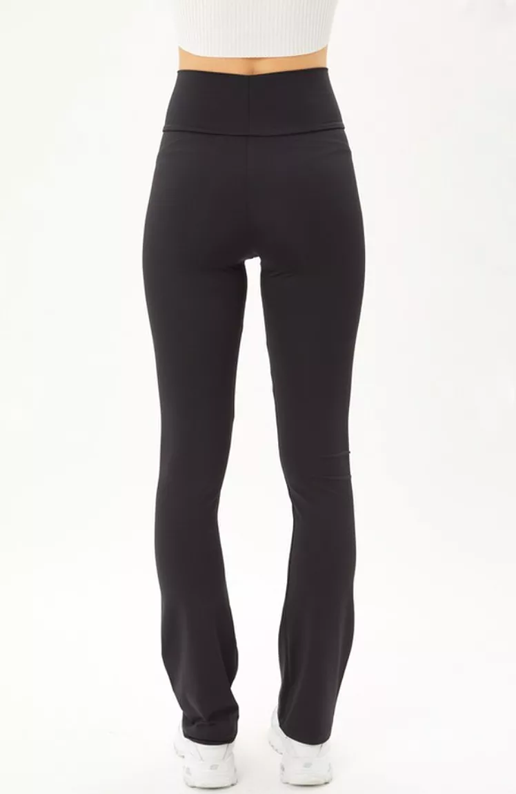 Liyah Flare Leggings - Trendy and Stylish Flare Leggings for Women.