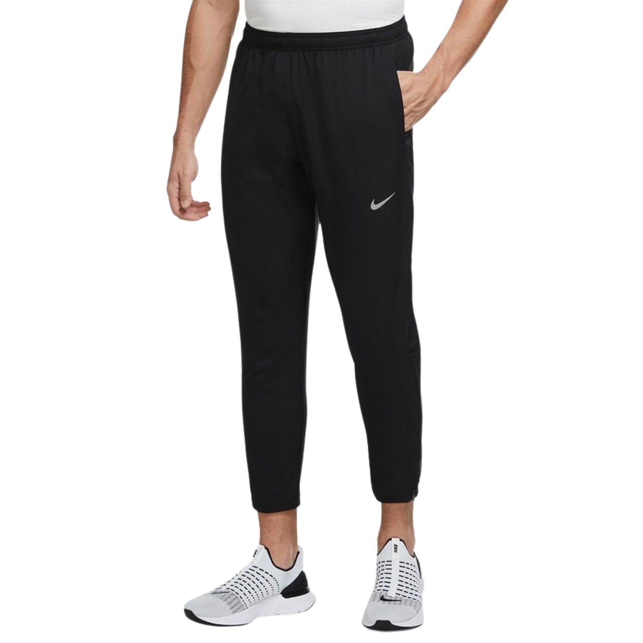 Nike Dri-FIT Challenger Woven Pant - Men's.