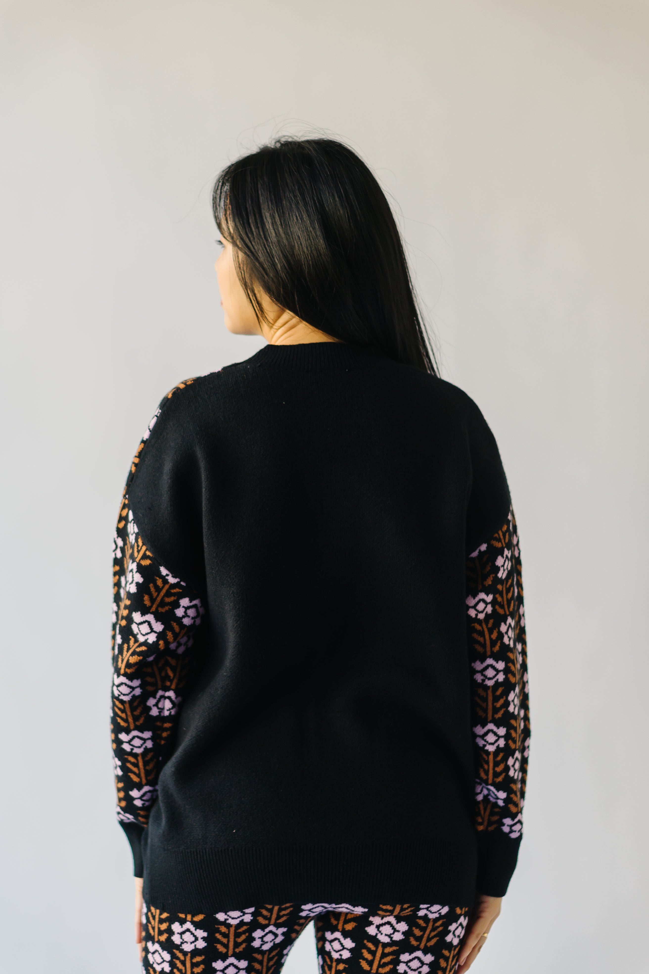 Putney Black Floral Contrast Pullover