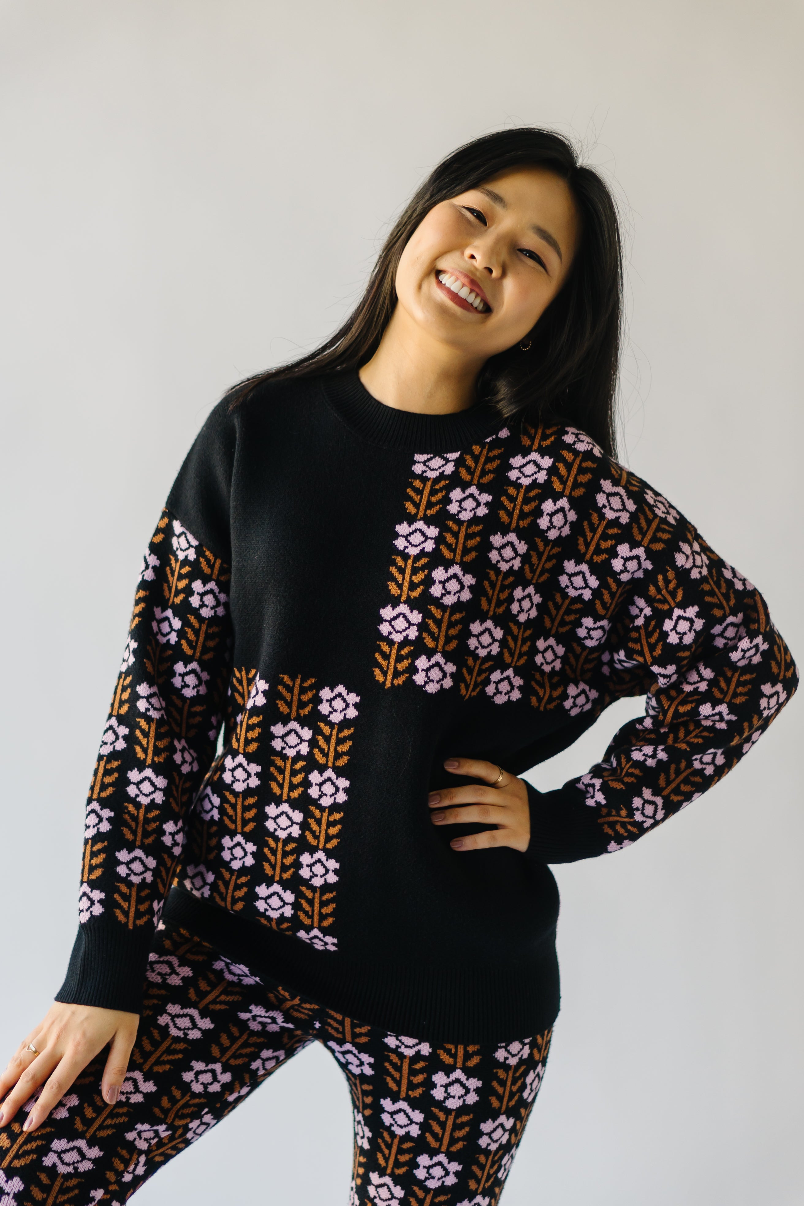 Putney Black Floral Contrast Pullover