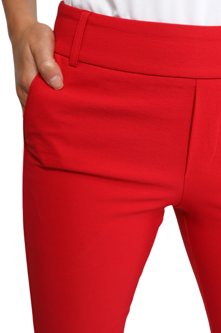 Red ankle pant stretch.