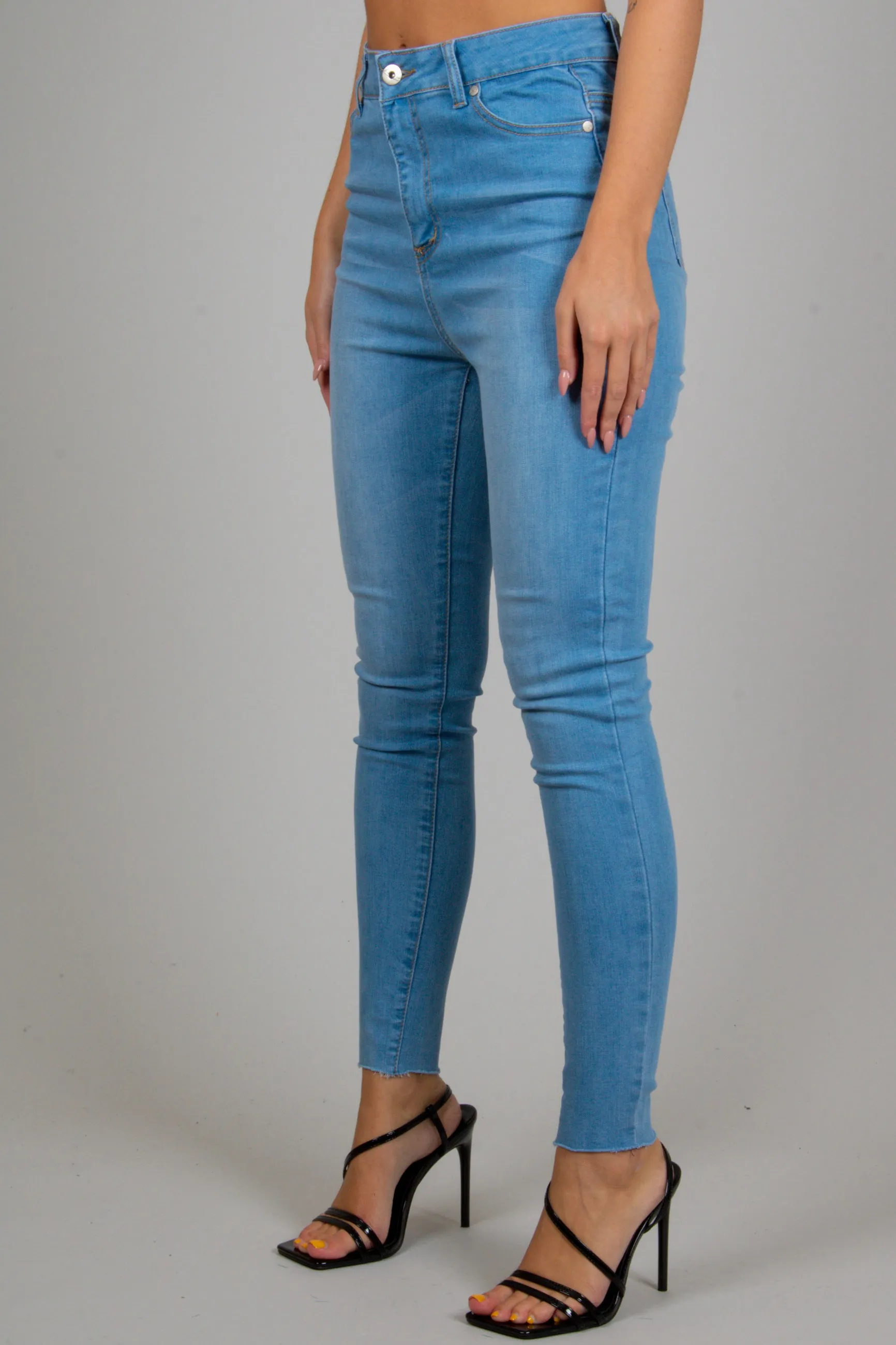 Skinny jeans made from Recycled Plastic Bottles And Organic Cotton Indigo