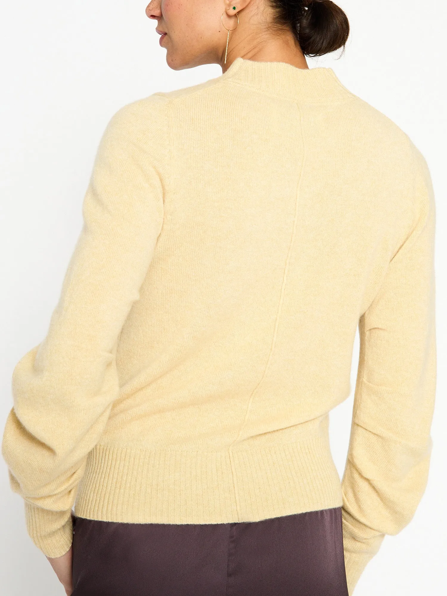 The Best Cashmere Sweater for Women - Norde