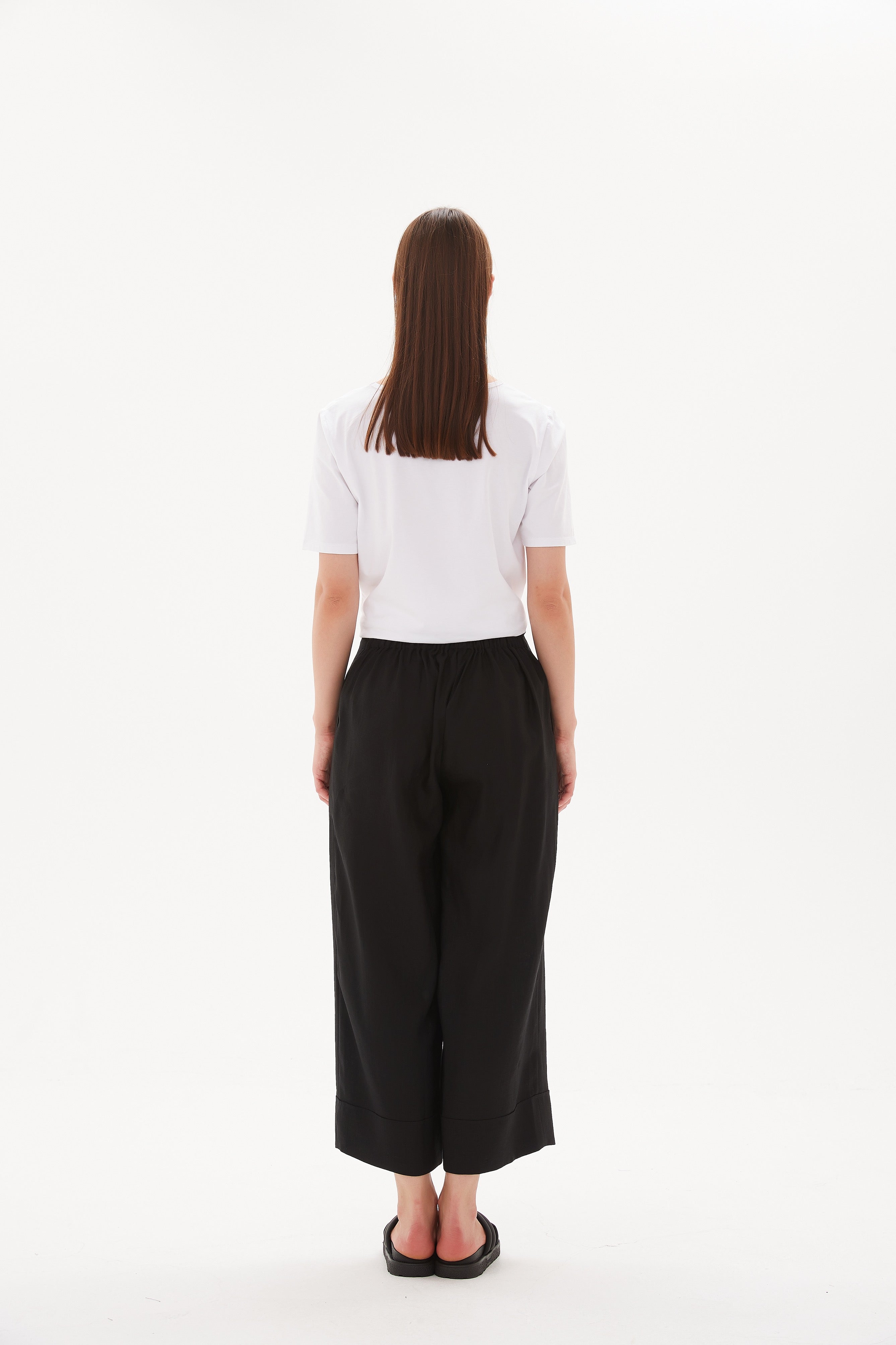 Tirelli black linen pants