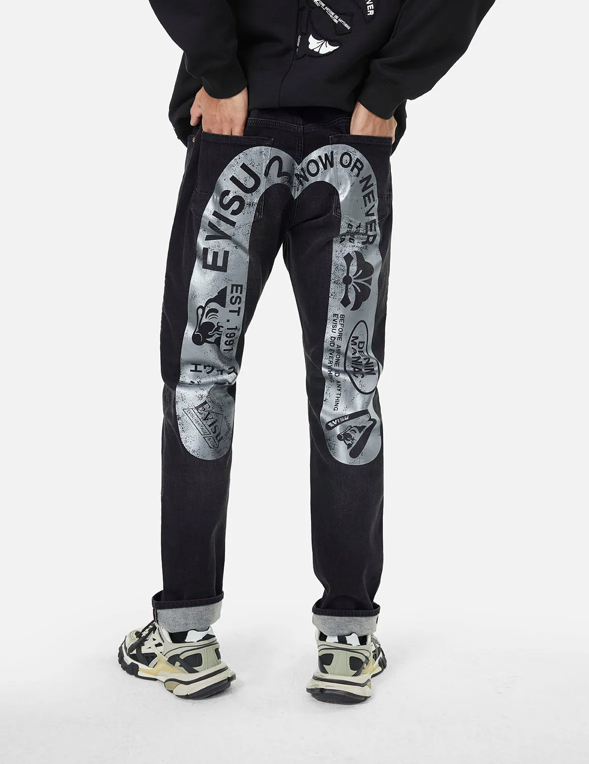 Trendy Graffiti-Style Daicock Print Slim Fit Jeans #2010