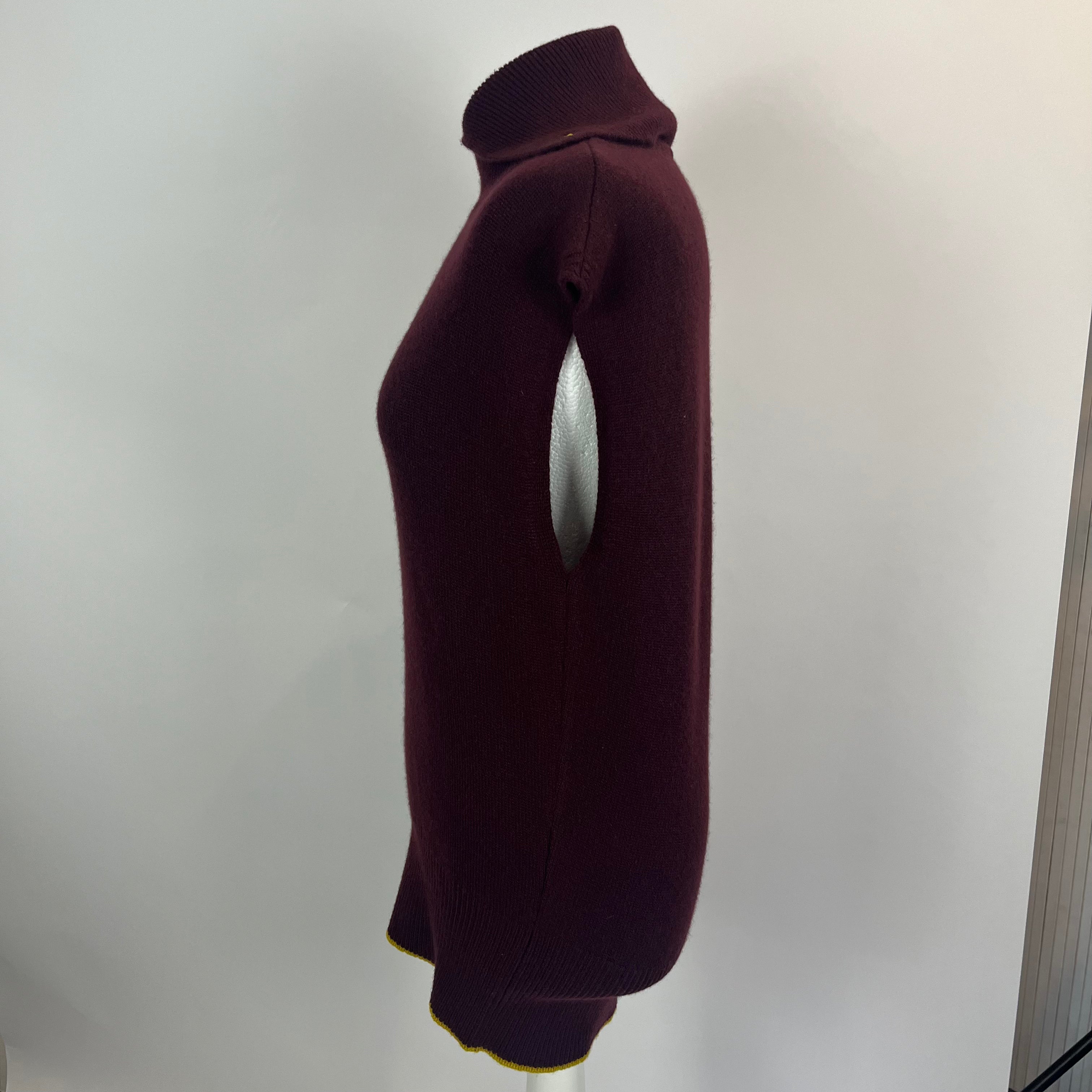 Victoria Beckham Berry Cashmere Sleeveless Sweater (Size S)