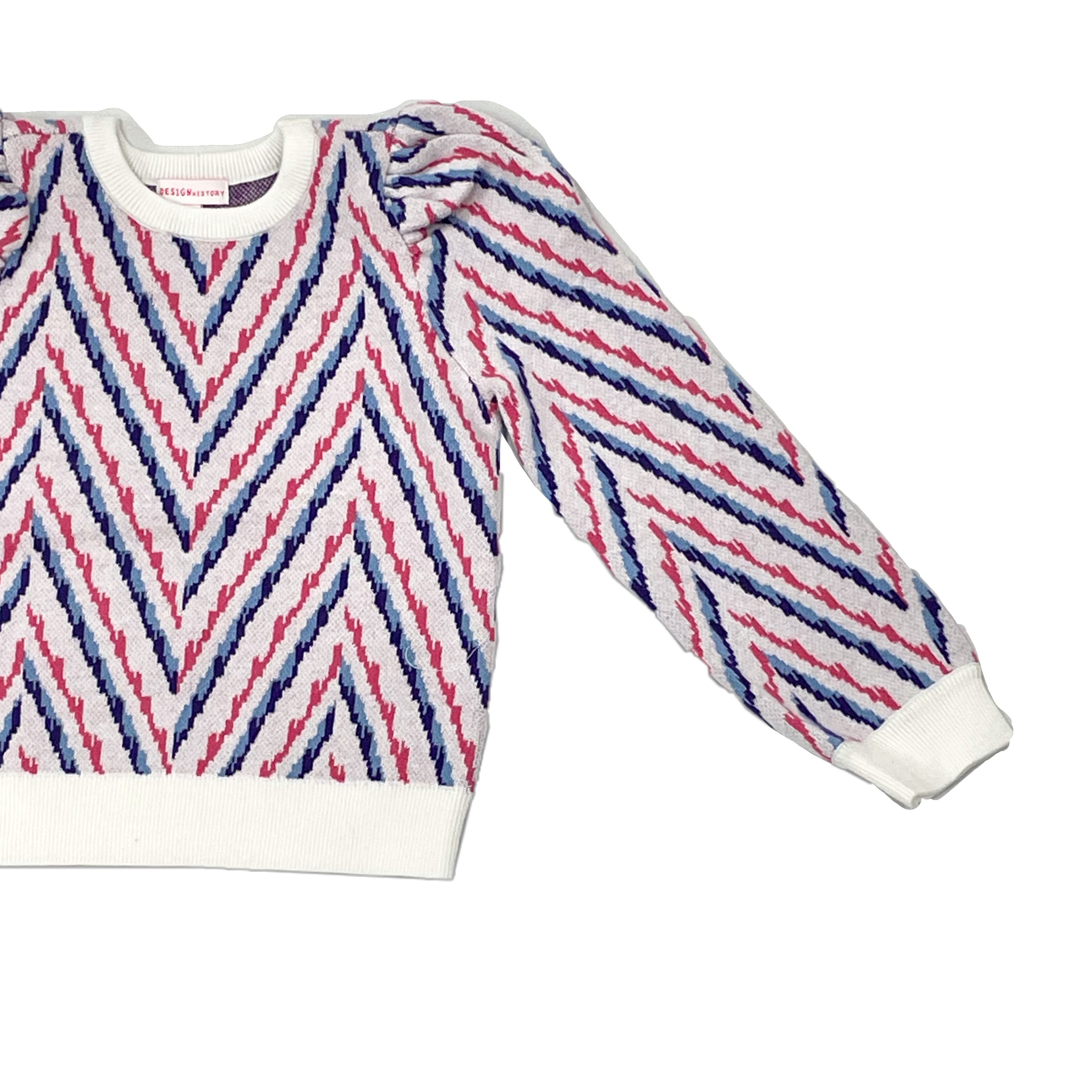 White zigzag sweater.