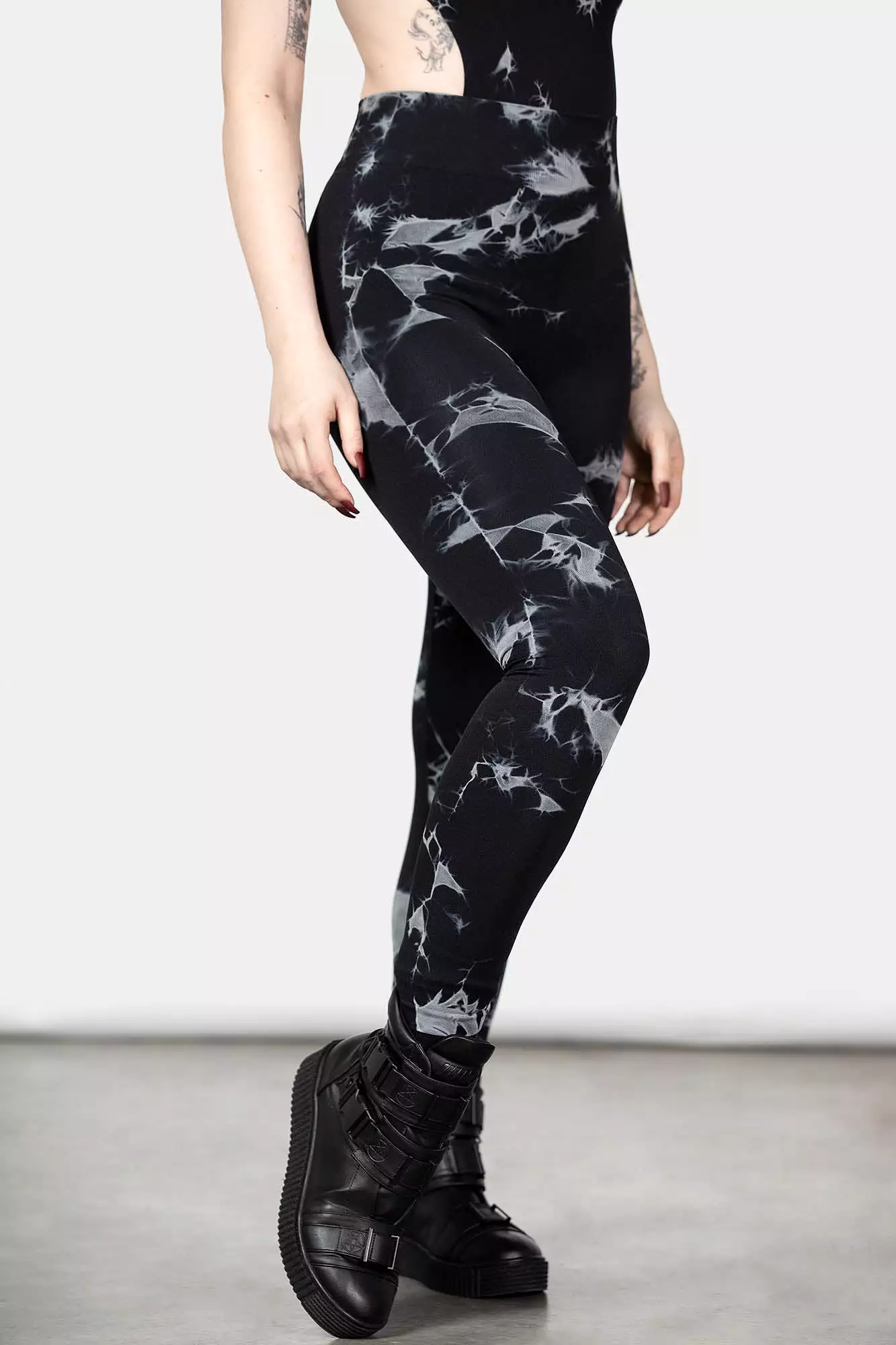 Woods Leggings for Wasteland Adventures